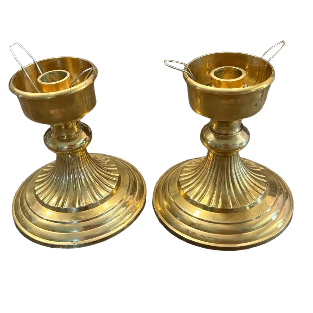 Hosley International Candle Holders Pair Brass Fluted Vintage 1980s